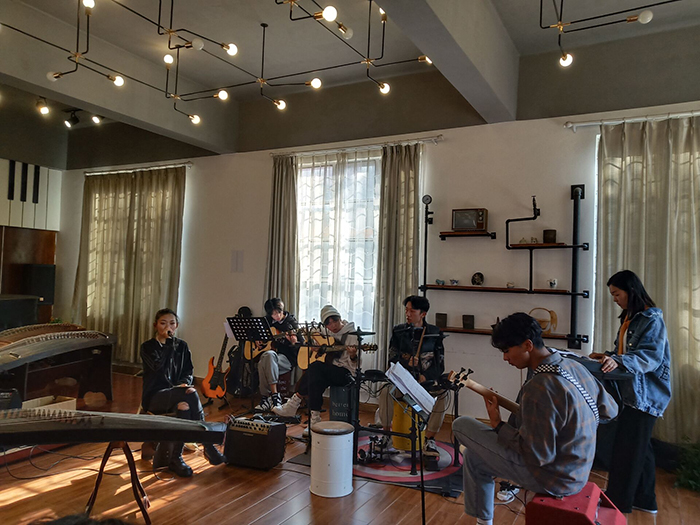 image003.jpg image003.jpg