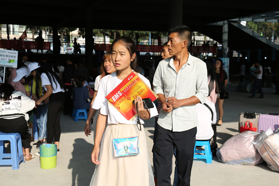 0Y8A2415.JPG 0Y8A2415.JPG