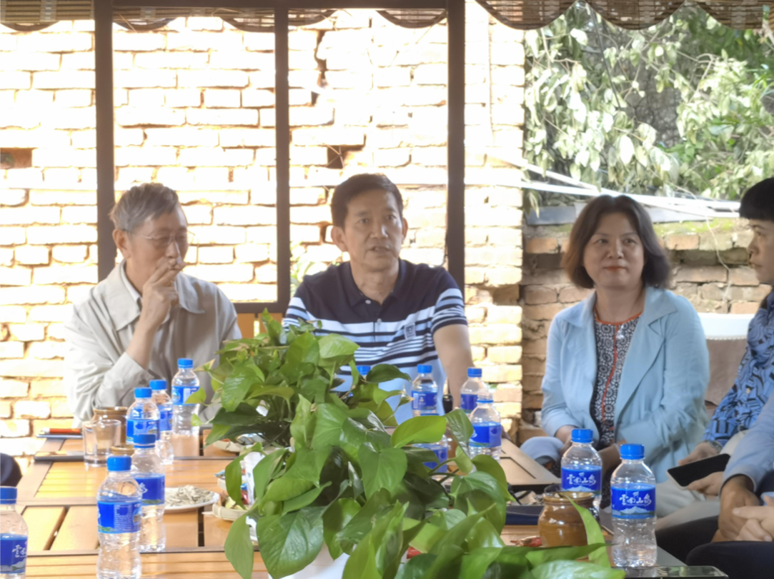 屏幕快照 2021-09-30 下午11.43.36.png 屏幕快照 2021-09-30 下午11.43.36.png