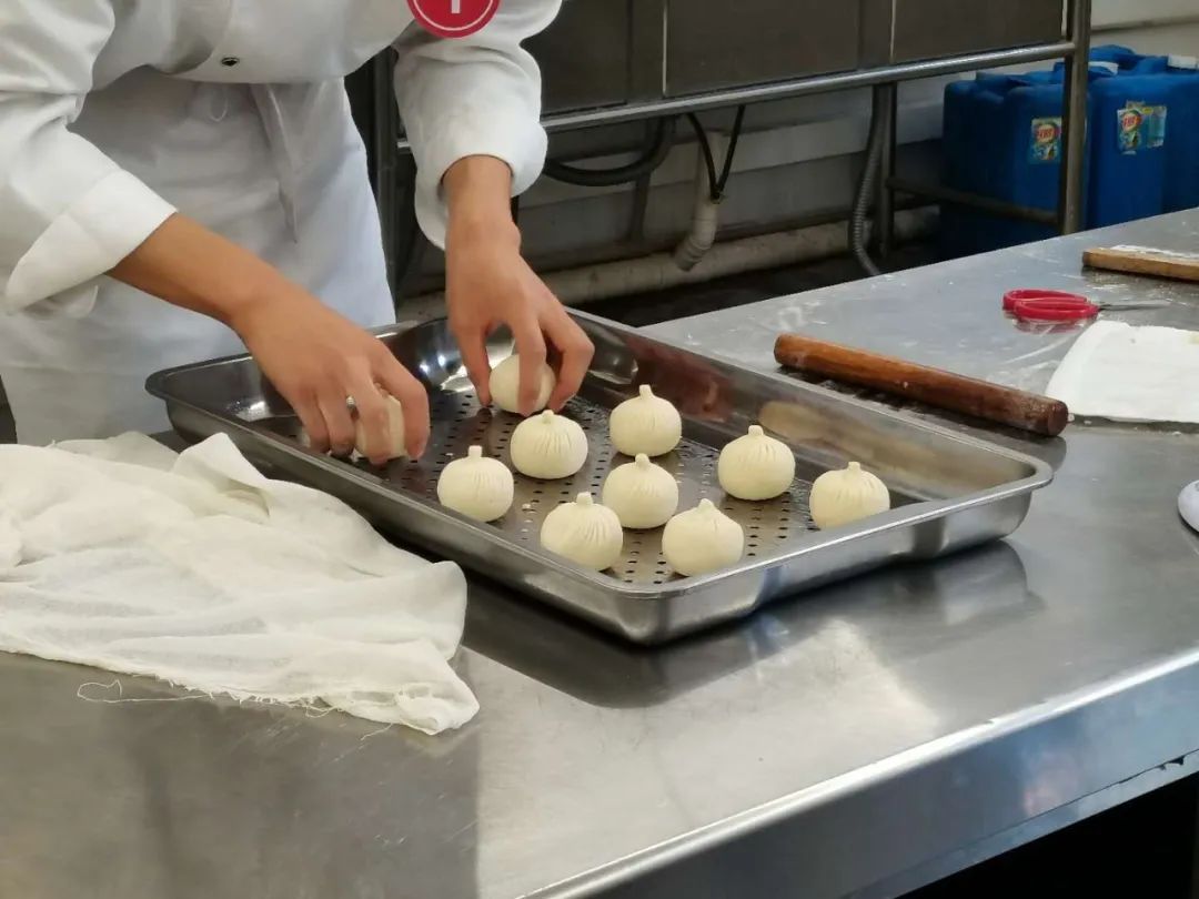 04E4C2255AB5B342B0BA7B9999CB43E7.jpg 04E4C2255AB5B342B0BA7B9999CB43E7.jpg