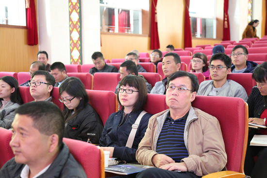 0Y8A4831.JPG 0Y8A4831.JPG