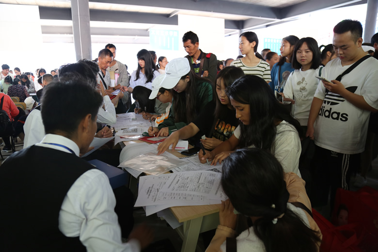 0Y8A8953.JPG 0Y8A8953.JPG