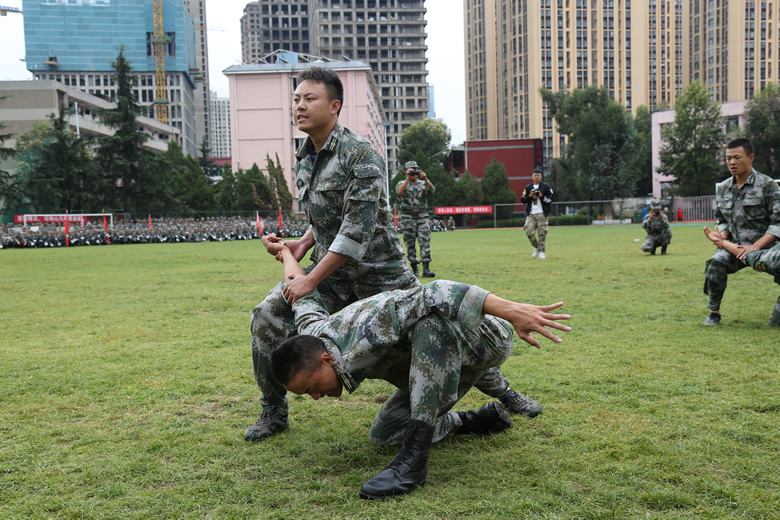 0Y8A1013.JPG 0Y8A1013.JPG