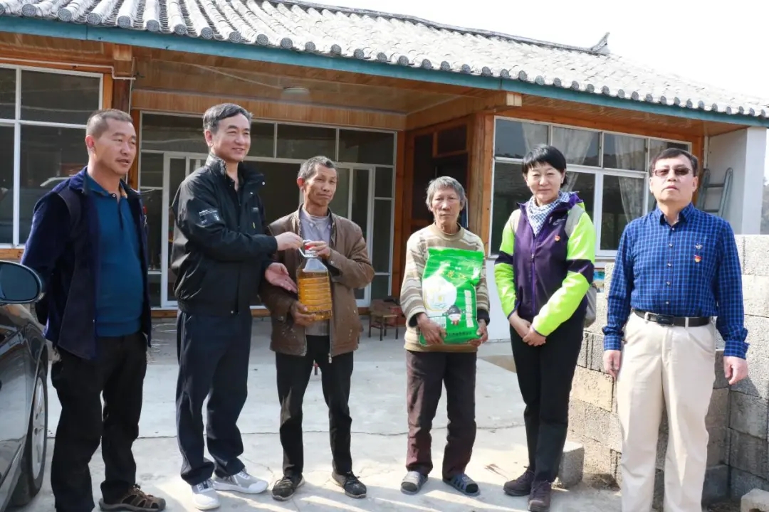 640.webp (8).jpg 640.webp (8).jpg