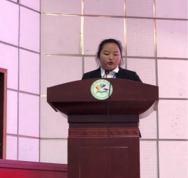 外语学院第一届学生代表大会637.png 外语学院第一届学生代表大会637.png