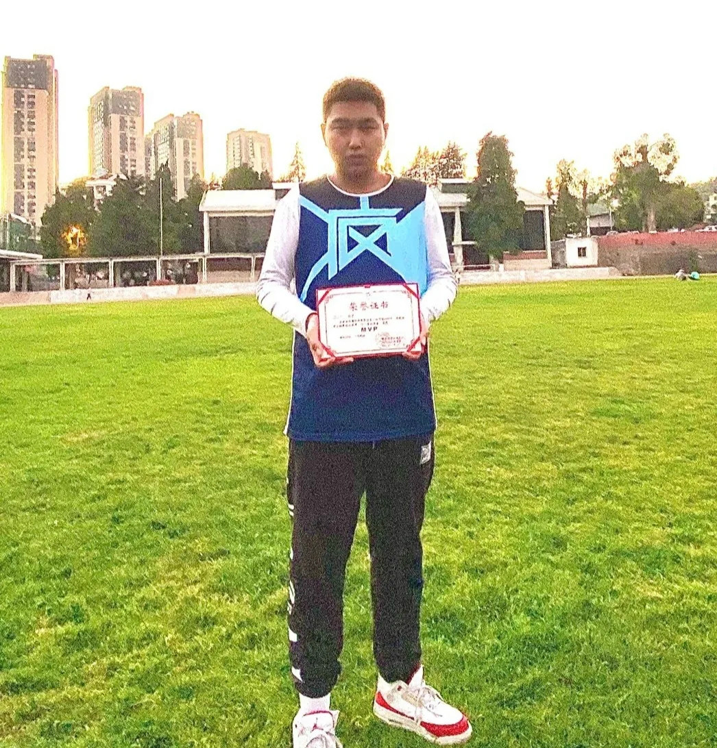 MVP男.webp_meitu_5.jpg MVP男.webp_meitu_5.jpg