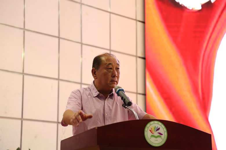 9张书记致辞.JPG 9张书记致辞.JPG