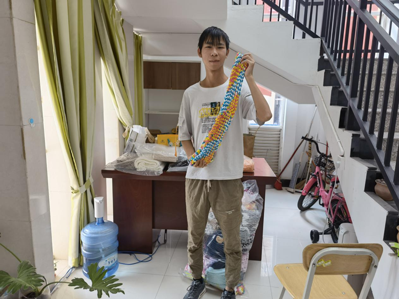 图片4.png 图片4.png