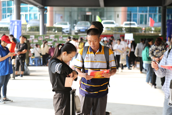 0Y8A2436.JPG 0Y8A2436.JPG