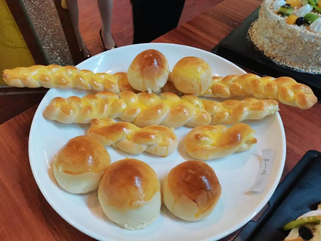 432EAF7EB15305D3F79B342A83D5C50C.jpg 432EAF7EB15305D3F79B342A83D5C50C.jpg