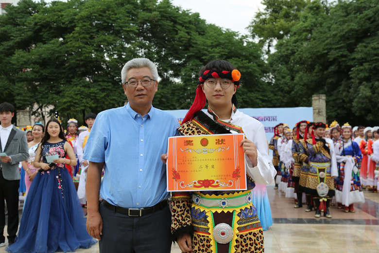 0Y8A7014.JPG 0Y8A7014.JPG