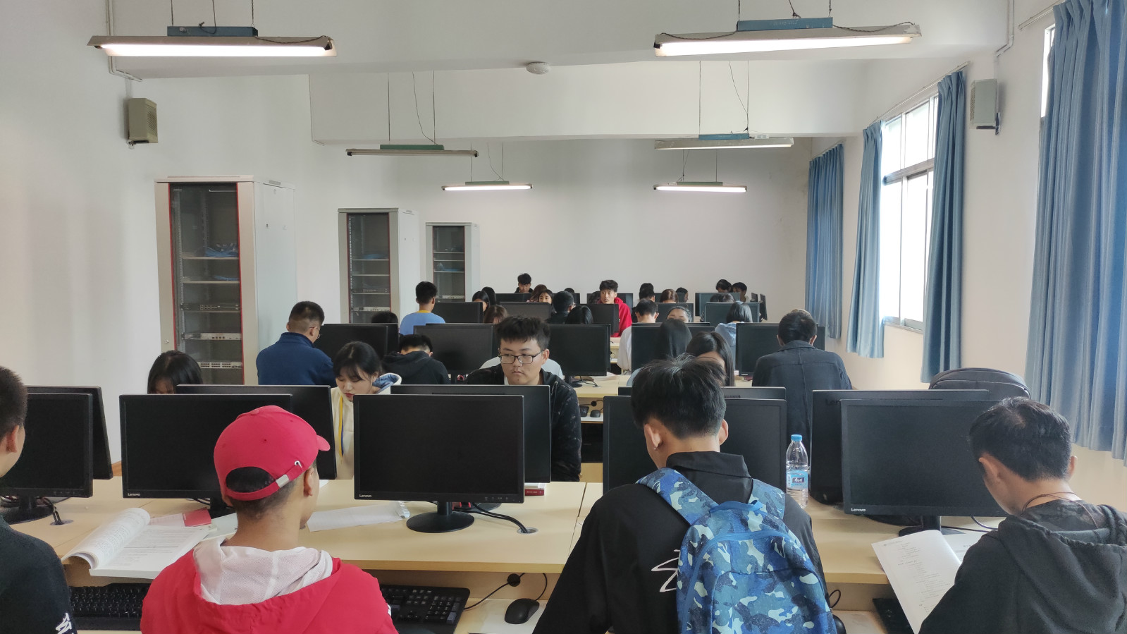 1234_meitu_1.jpg 1234_meitu_1.jpg