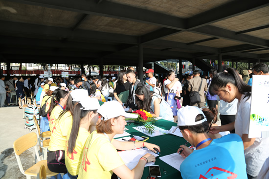 0Y8A2412.JPG 0Y8A2412.JPG