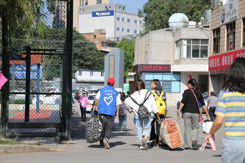 0Y8A9094.JPG 0Y8A9094.JPG