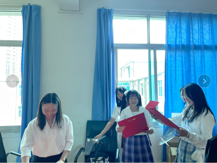 QQ截图20210621202122.png QQ截图20210621202122.png