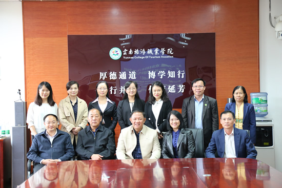 0Y8A4532.JPG 0Y8A4532.JPG