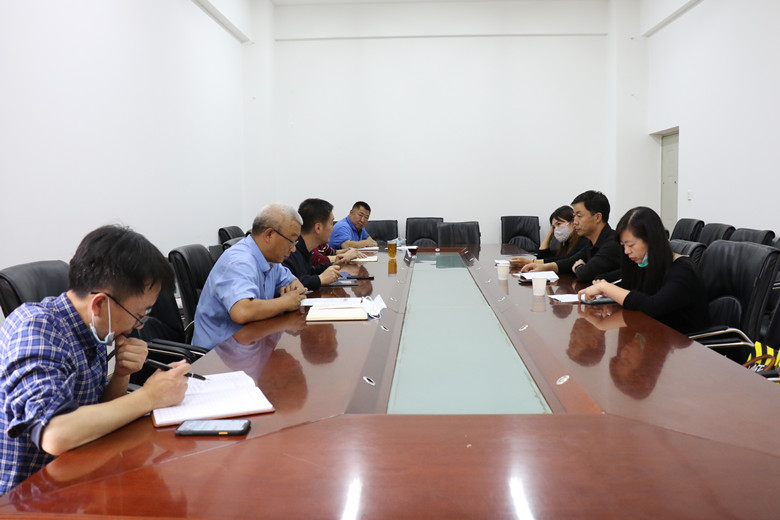 7B3A7050.JPG 7B3A7050.JPG