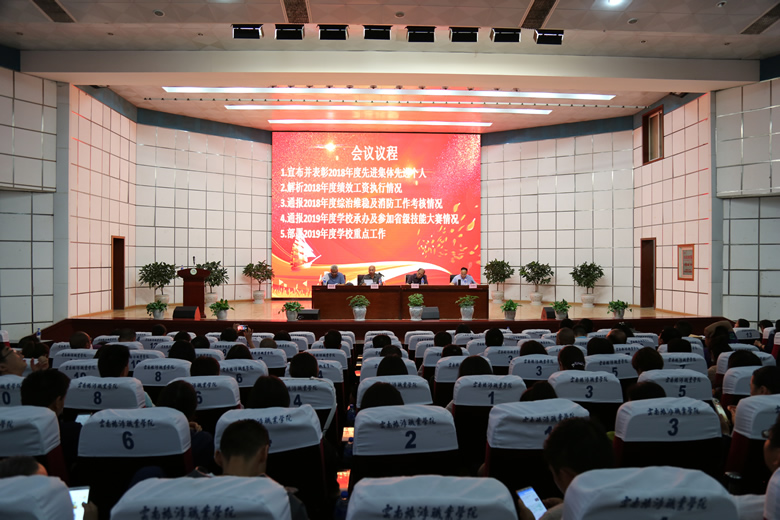 0Y8A5999.JPG 0Y8A5999.JPG