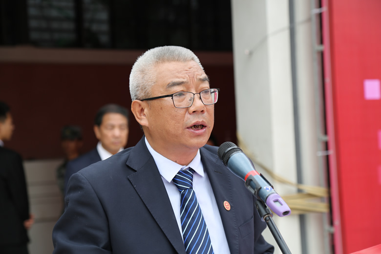 0Y8A1033.JPG 0Y8A1033.JPG