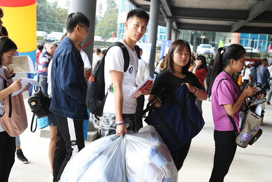 0Y8A2525.JPG 0Y8A2525.JPG