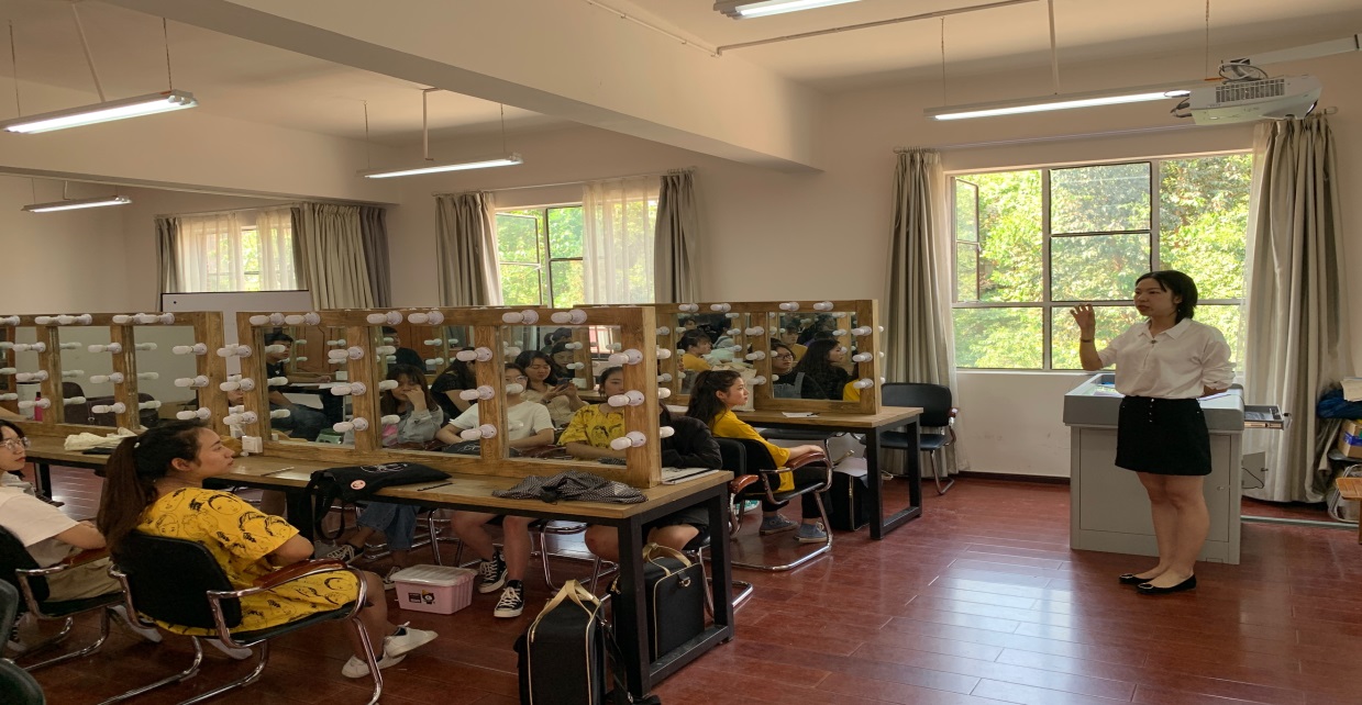 图片1.jpg 图片1.jpg