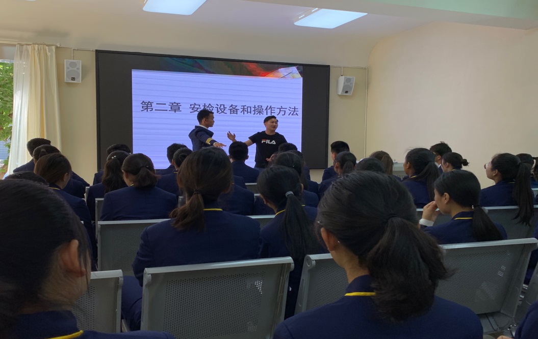 图片2.jpg 图片2.jpg