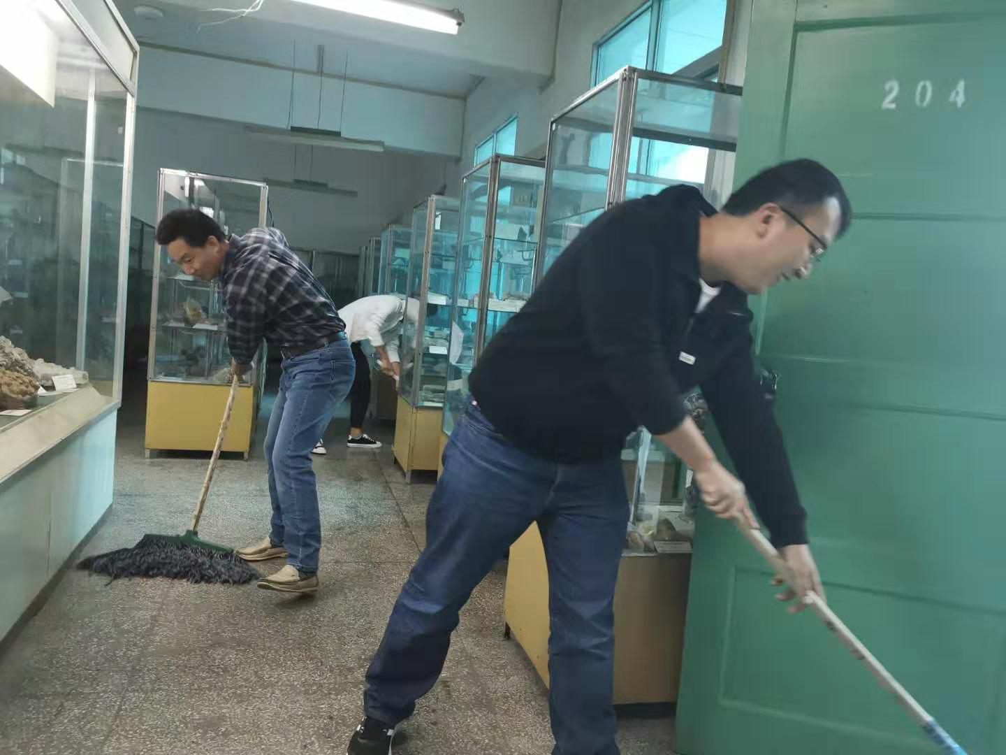 image003.jpg image003.jpg