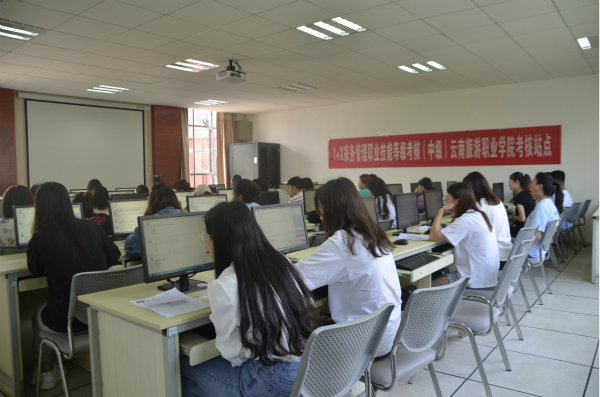 f3b8fa48f663b7dcde9b02588161301_meitu_14.jpg f3b8fa48f663b7dcde9b02588161301_meitu_14.jpg