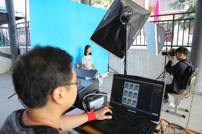 0Y8A8999.JPG 0Y8A8999.JPG