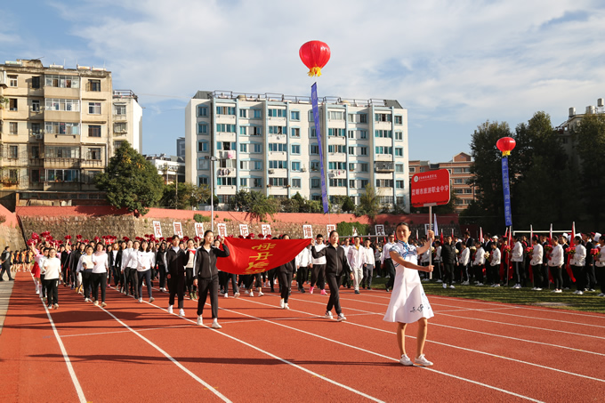 0Y8A6180.JPG 0Y8A6180.JPG