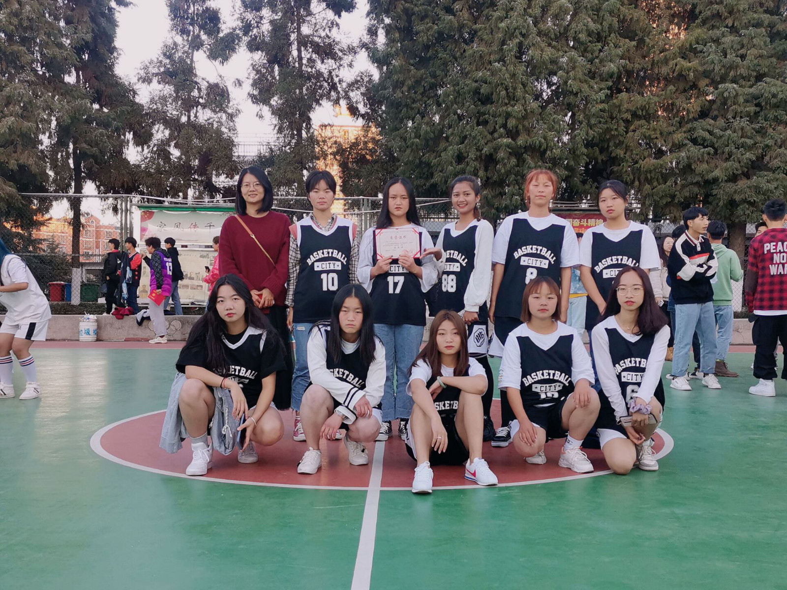 第二女_meitu_10.jpg 第二女_meitu_10.jpg