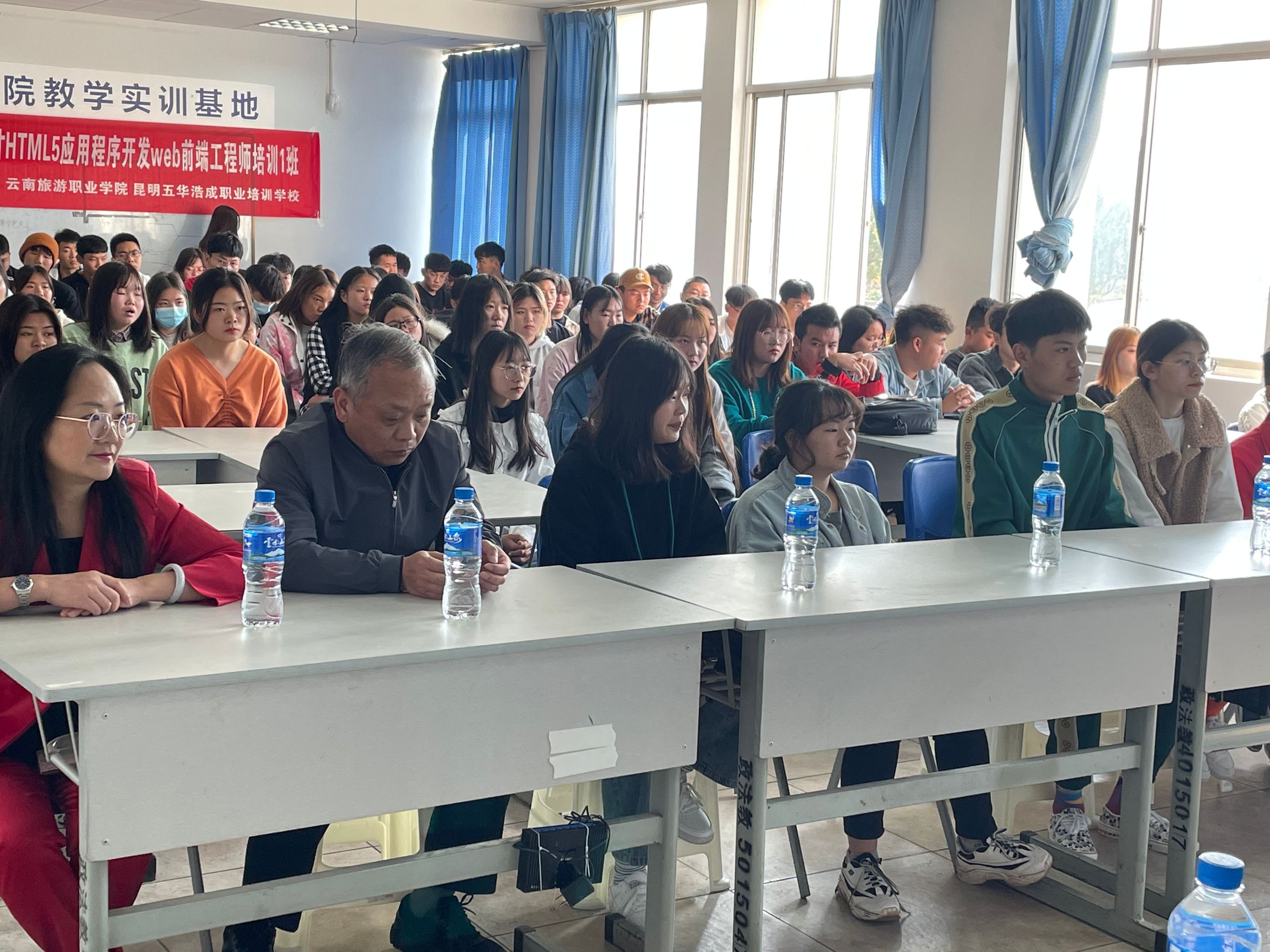 9B0F6E372764381C3B785D982B78BB9E.png 9B0F6E372764381C3B785D982B78BB9E.png