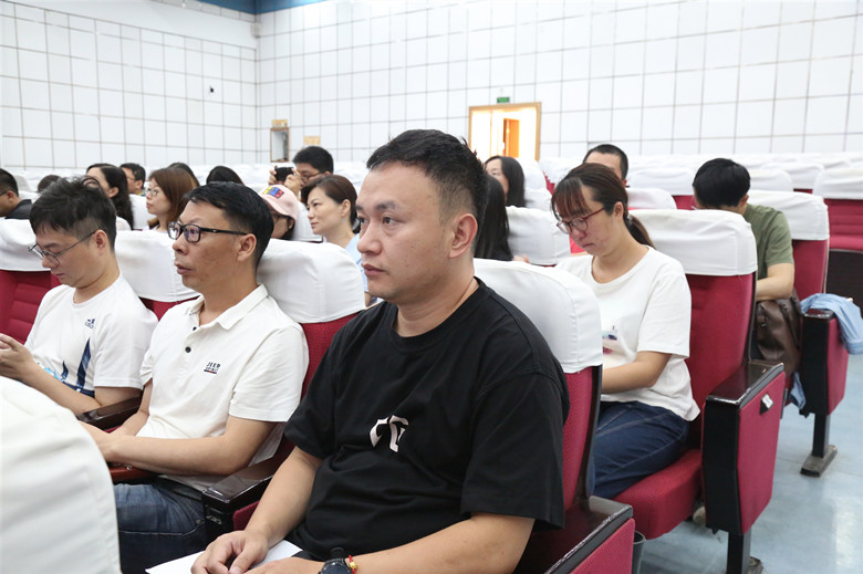 0Y8A9033.JPG 0Y8A9033.JPG