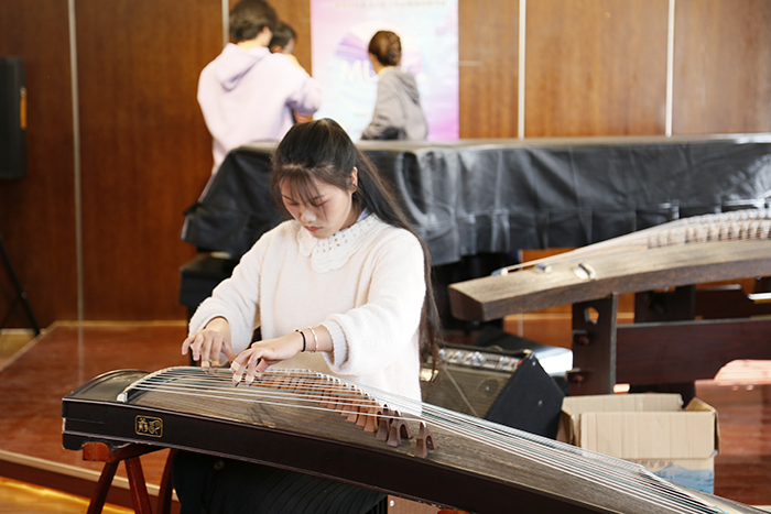 image002.jpg image002.jpg