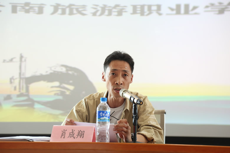 0Y8A9518.JPG 0Y8A9518.JPG