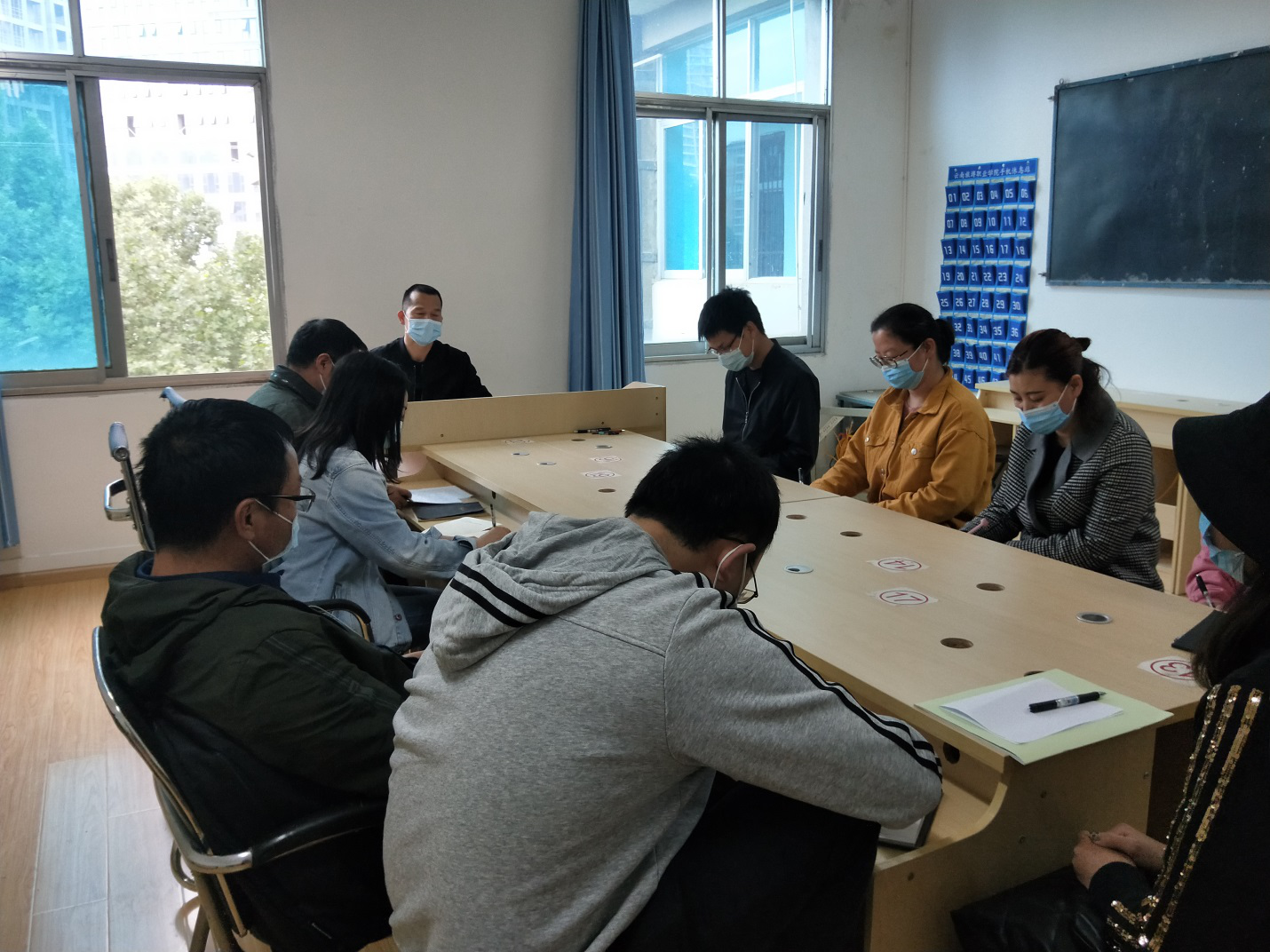 图片4.png 图片4.png