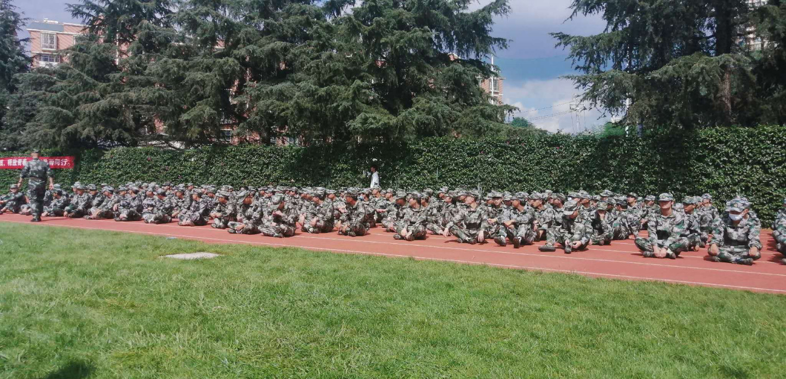 图片4_meitu_4.jpg 图片4_meitu_4.jpg