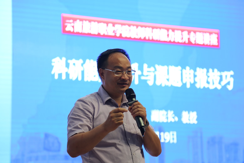 0Y8A8019.JPG 0Y8A8019.JPG