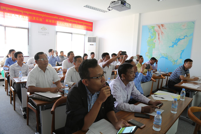 0Y8A7682.JPG 0Y8A7682.JPG