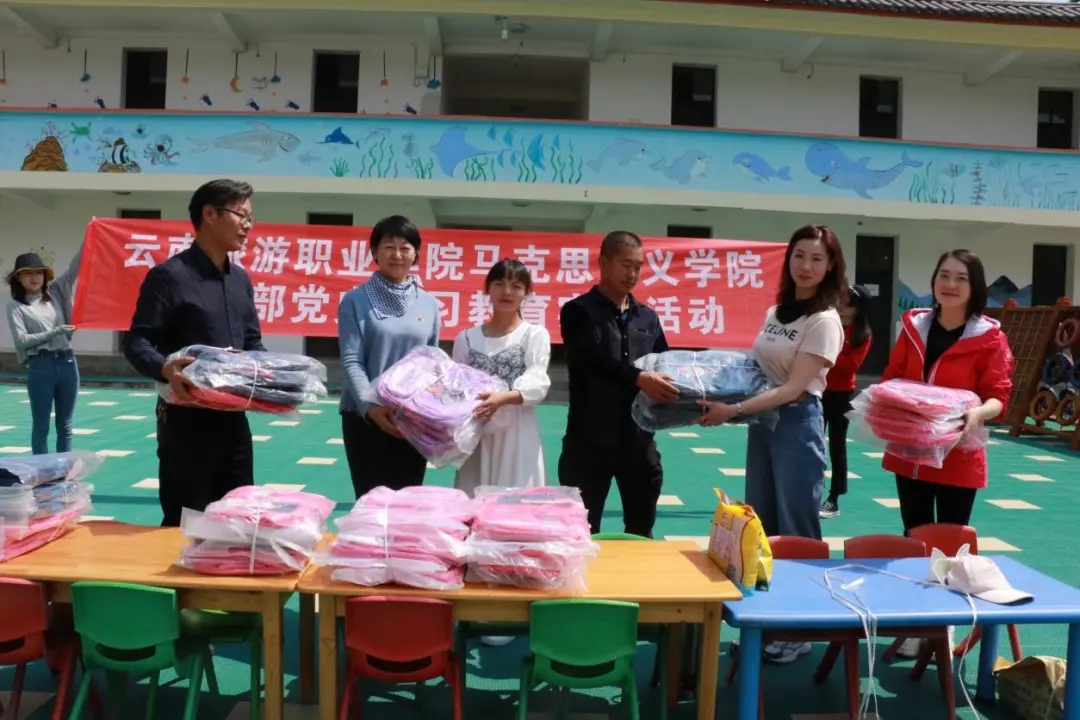 640.webp (11).jpg 640.webp (11).jpg