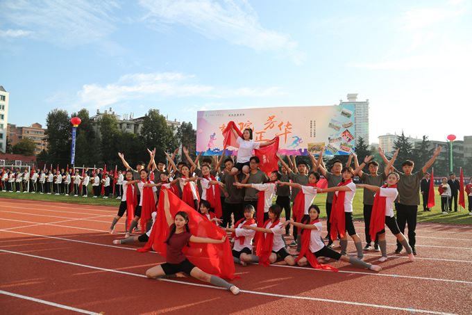 0Y8A5874.JPG 0Y8A5874.JPG