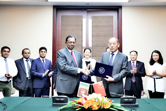 图片8_meitu_8.jpg 图片8_meitu_8.jpg