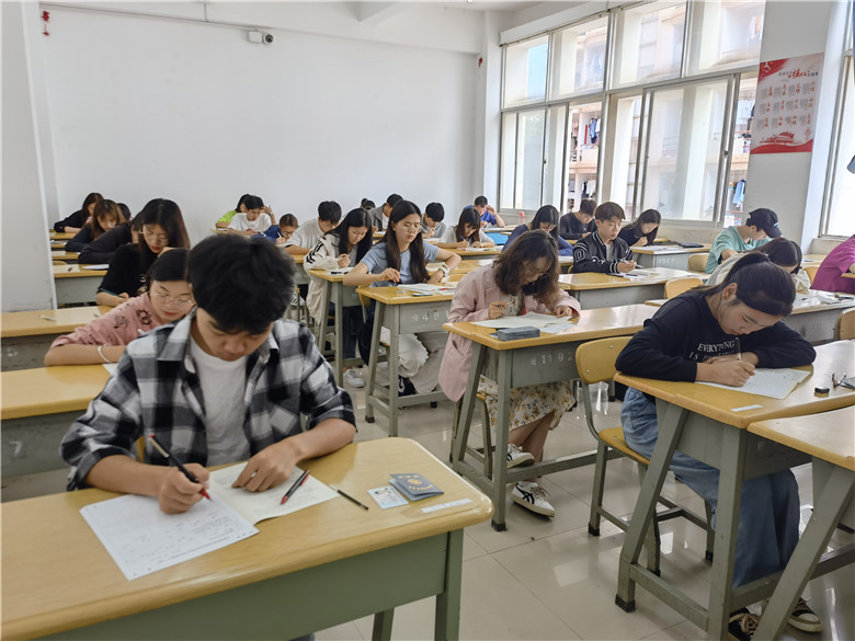 b8eeee6dfeb659ab5bd57af7f704288.jpg b8eeee6dfeb659ab5bd57af7f704288.jpg