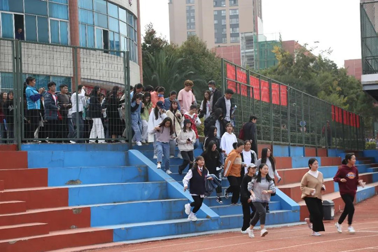 微信图片_20201113144159.jpg 微信图片_20201113144159.jpg