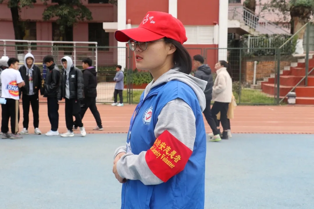 18.webp.jpg 18.webp.jpg