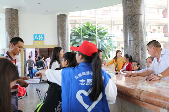 0Y8A2560.JPG 0Y8A2560.JPG