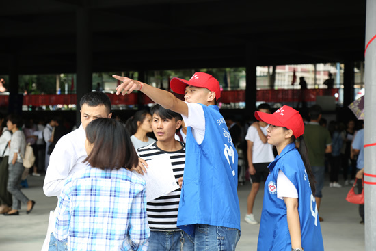 0Y8A2513.JPG 0Y8A2513.JPG